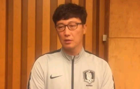 韩媒评价熊猫杯,韩媒报道韩国脚踩熊猫杯冠军奖杯