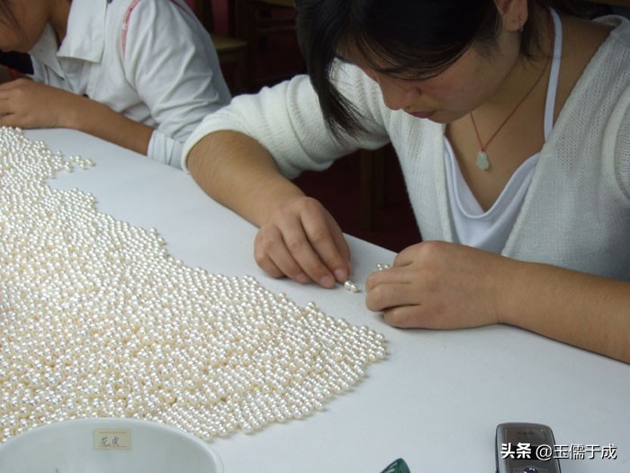 浙江绍兴诸暨山下湖珍珠市场,中国最大珍珠批发诸暨市场