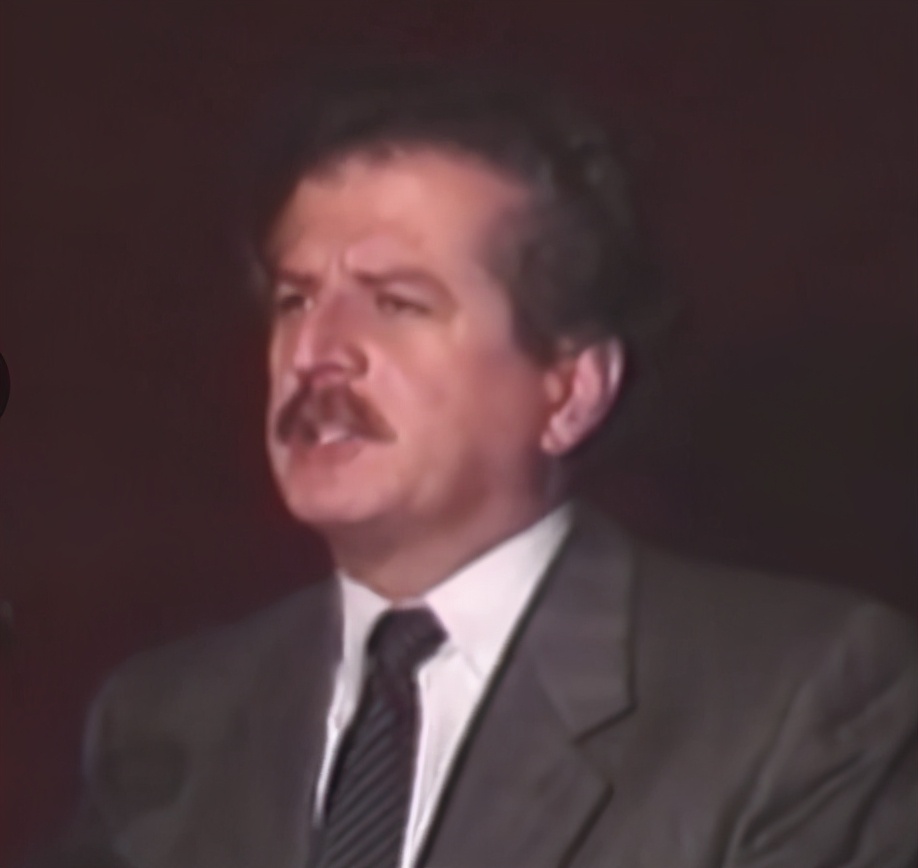 哥伦比亚毒枭巴勃罗真实故事,哥伦比亚毒枭巴勃罗完整版