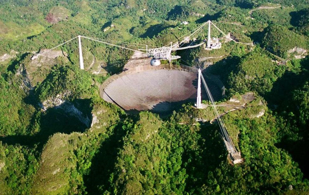 阿雷西博射电望远镜倒塌,阿雷西博射电望远镜坍塌原视频