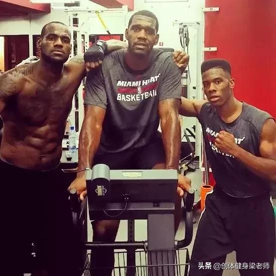 高中引体向上现状,初中引体向上全军覆没图片