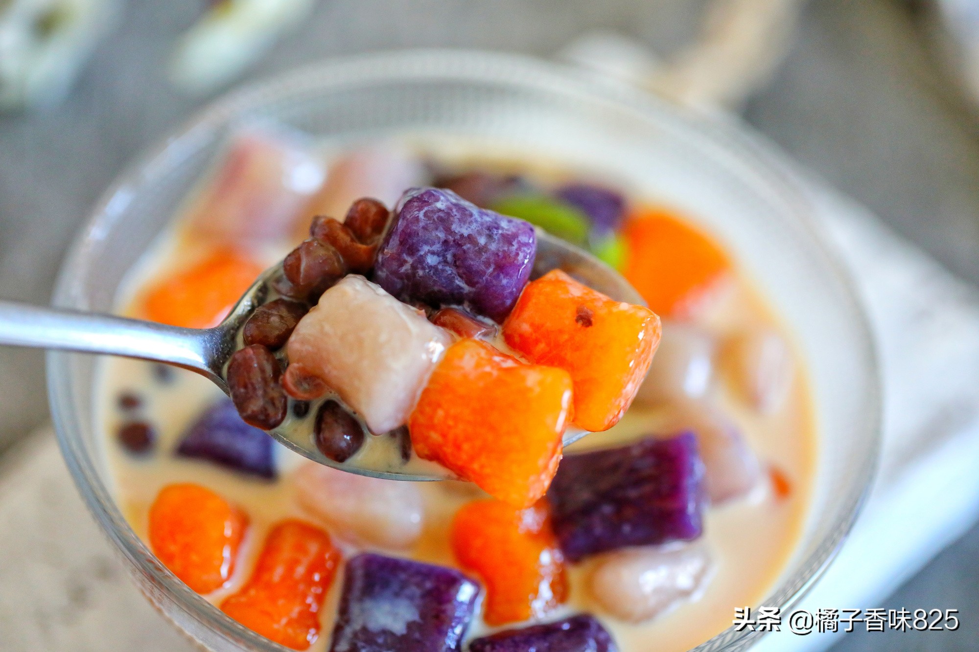 自制焦糖珍珠奶茶用糯米粉做芋圆,软糯香甜芋圆小甜品