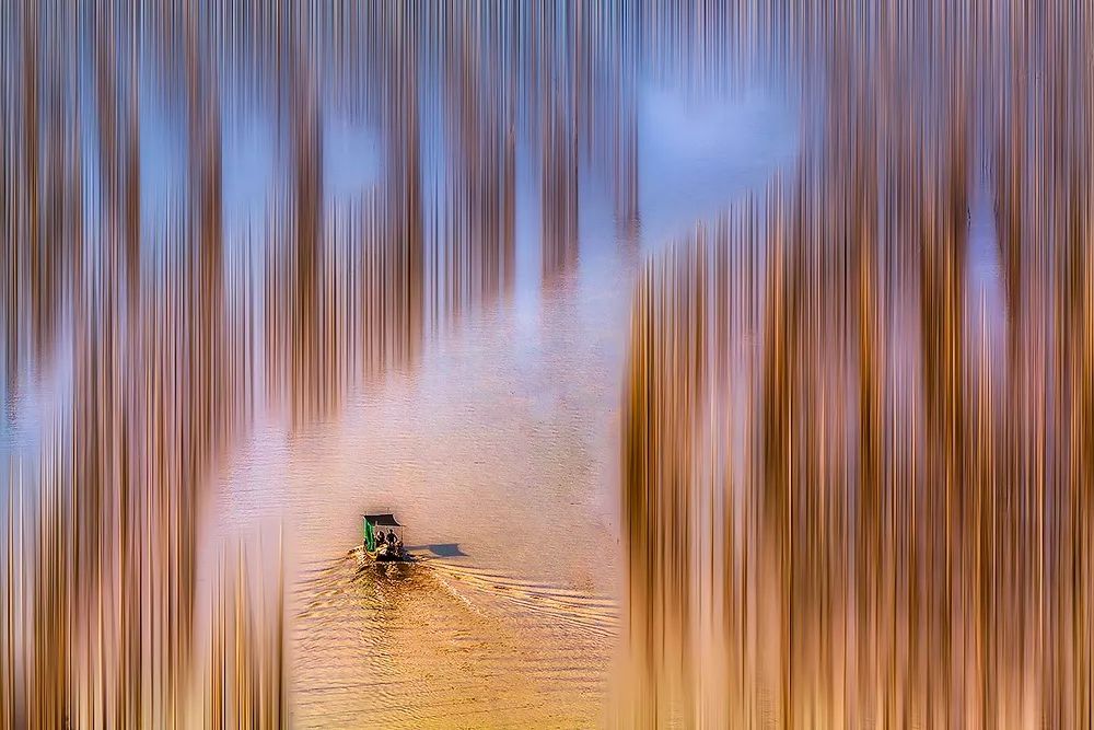 这座海滨小城真是美丽又整洁,这座海滨小城可真美丽