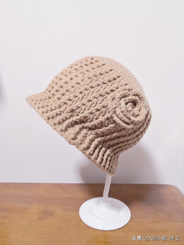 钩针编织冬季中老年帽子教程,钩帽子的视频冬天老太太帽子钩法