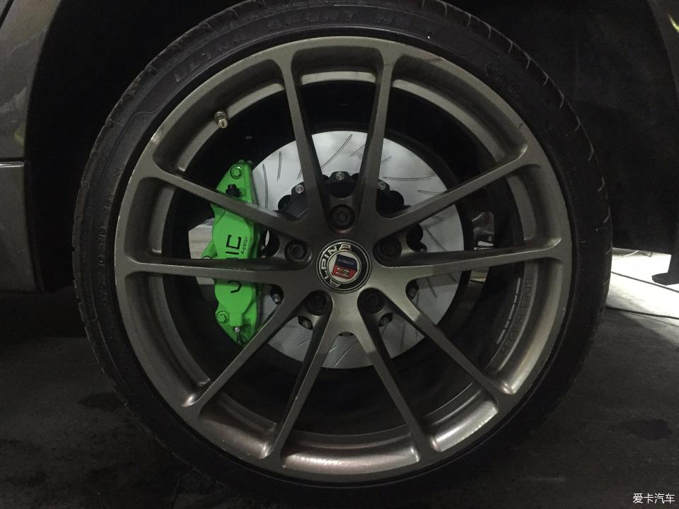 宝马3系换tei刹车,宝马3系的自动刹车功能测试