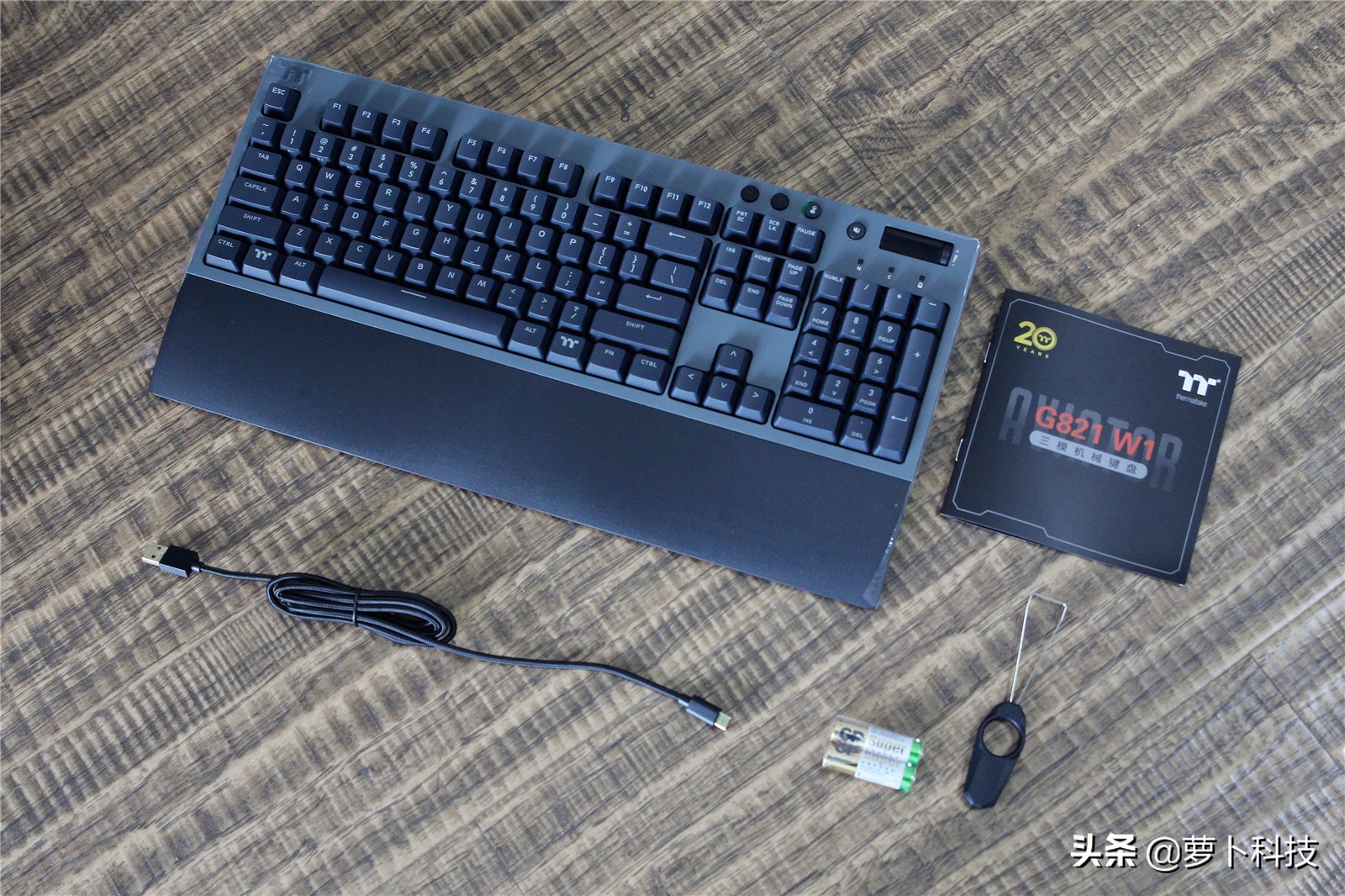 pc平板手机协同办公,平板适合的三模键盘