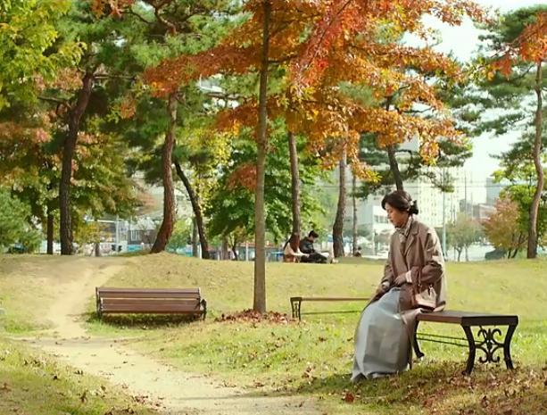 老婆闺蜜过生日送我礼物,老婆闺蜜过生日我该怎么表示