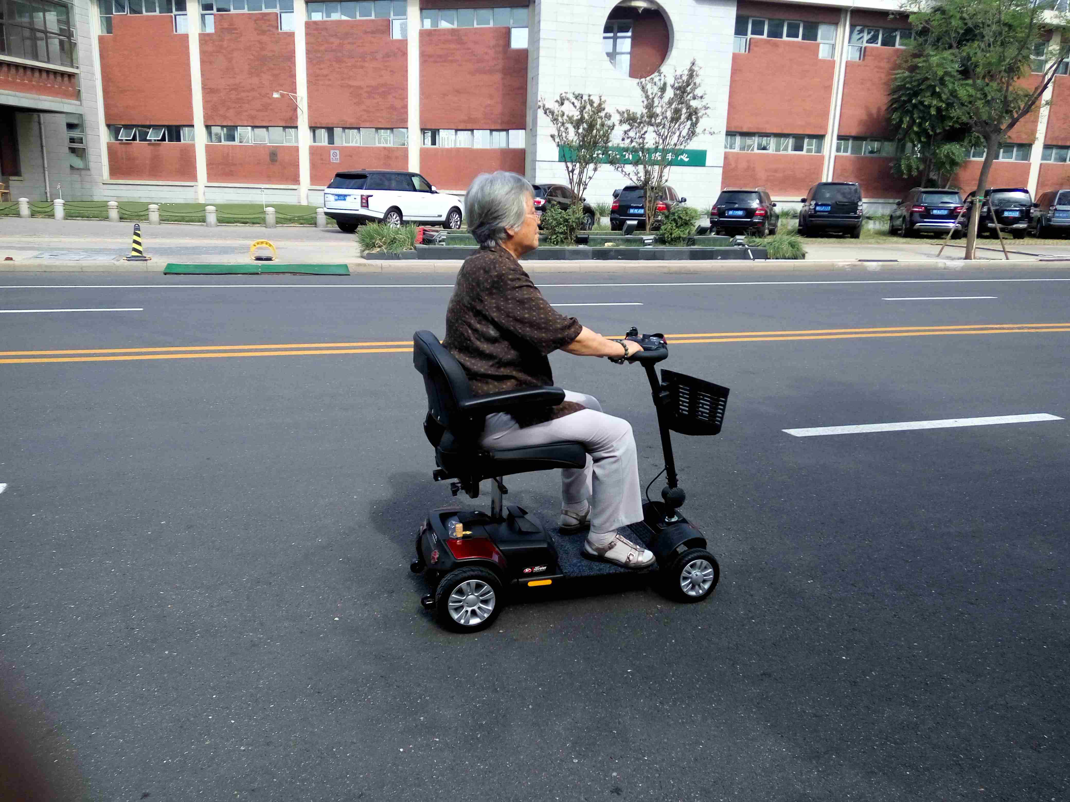 送什么礼物给老人他们会真的开心,有什么是适合送给老人的礼物