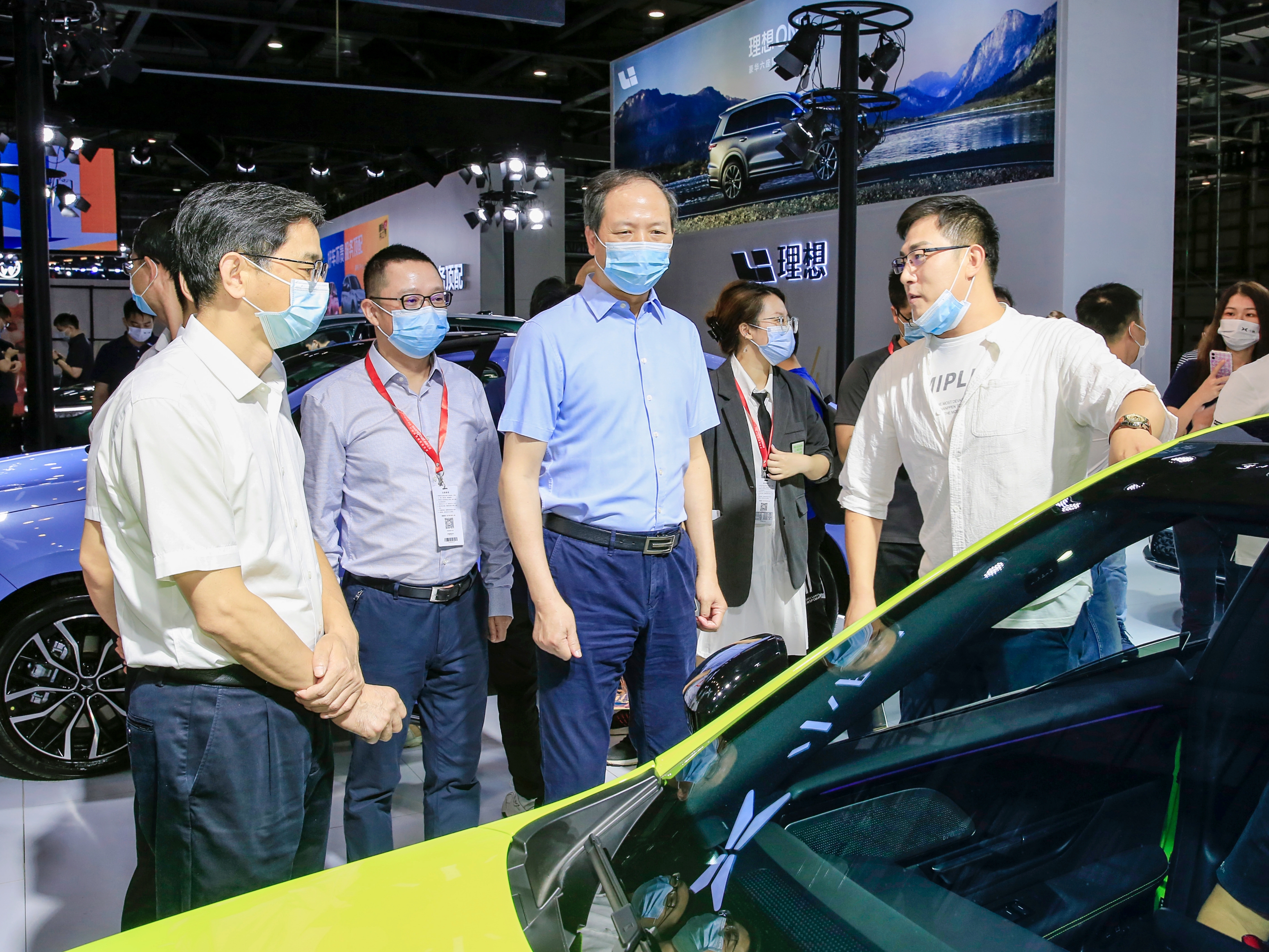 谢一平到九江展会,谢一平谈商贸企业