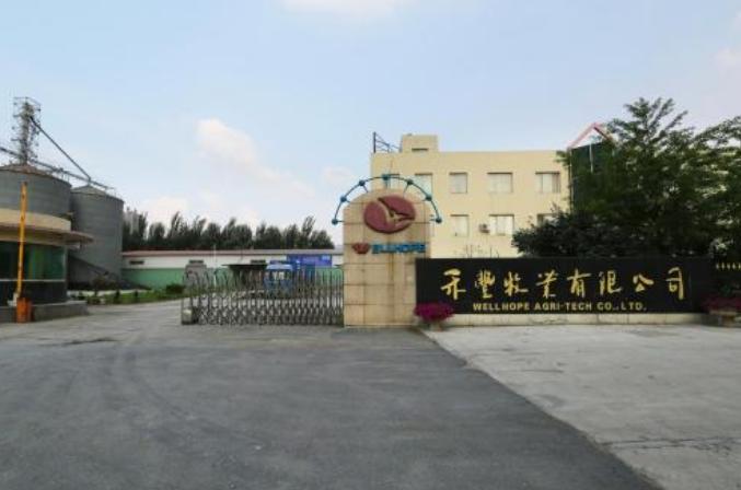 47年前，那位轰动一时的白卷英雄张铁生，现在怎么样了？