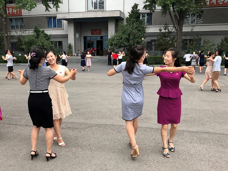 网友评价，真漂亮的朝鲜女子