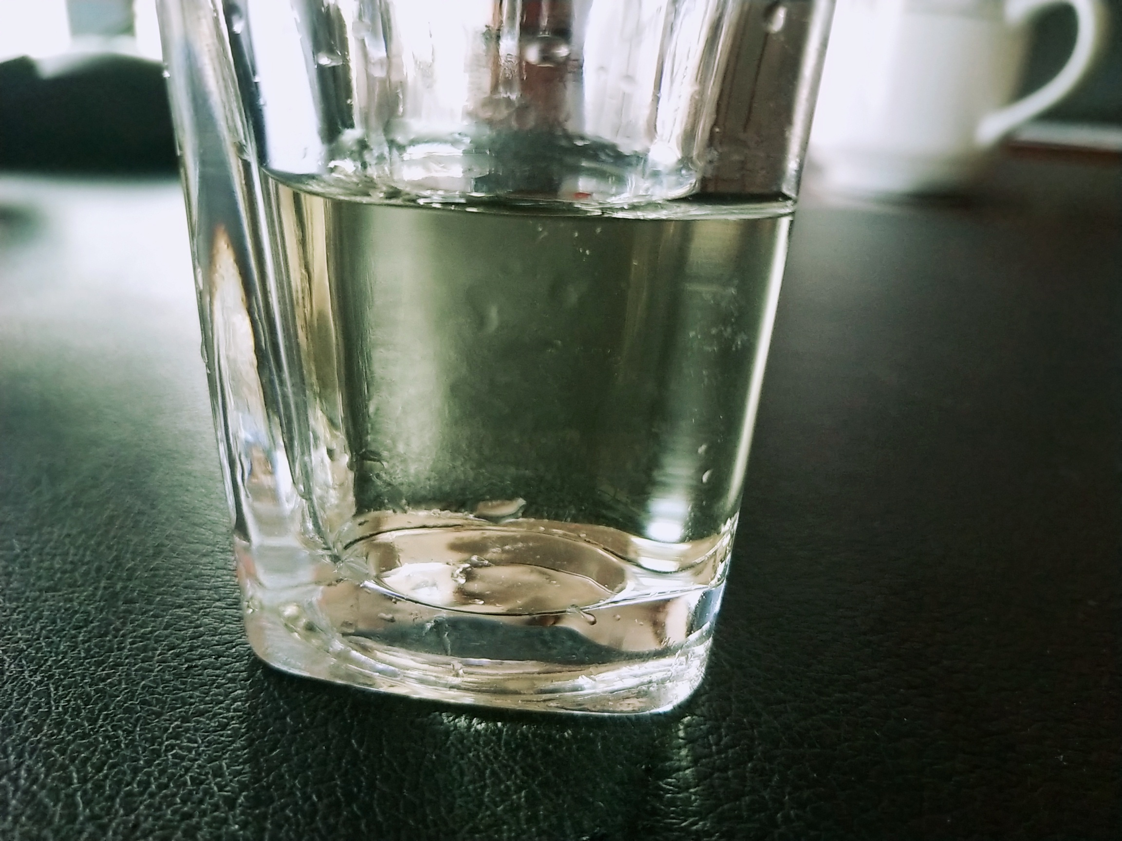 呼伦贝尔奶酒马奶酒非遗,内蒙奶酒是什么味