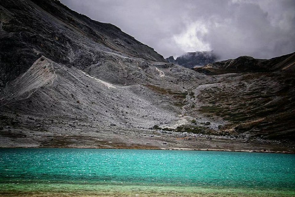 水低为海人低成王句句精辟,水低为海人低为王越谦卑越高贵