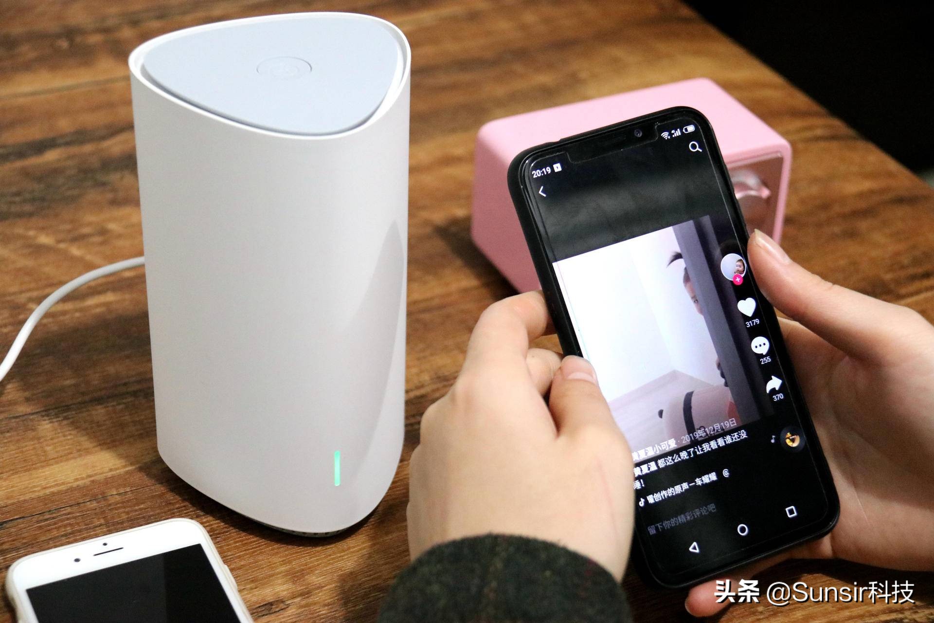 360路由器全屋覆盖使用技巧,360子母路由器和华为对比测评