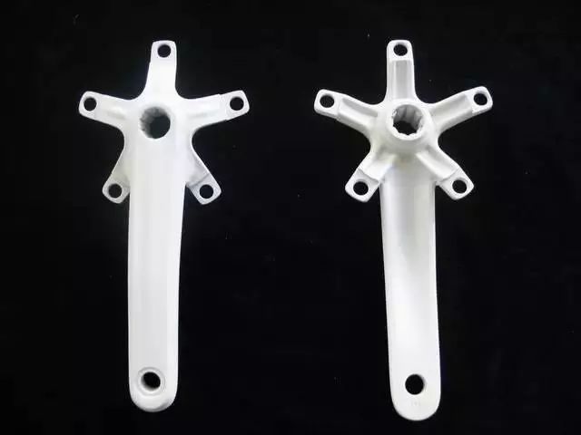 轮毂怎么样才有必要修复,轮毂里面怎么除锈