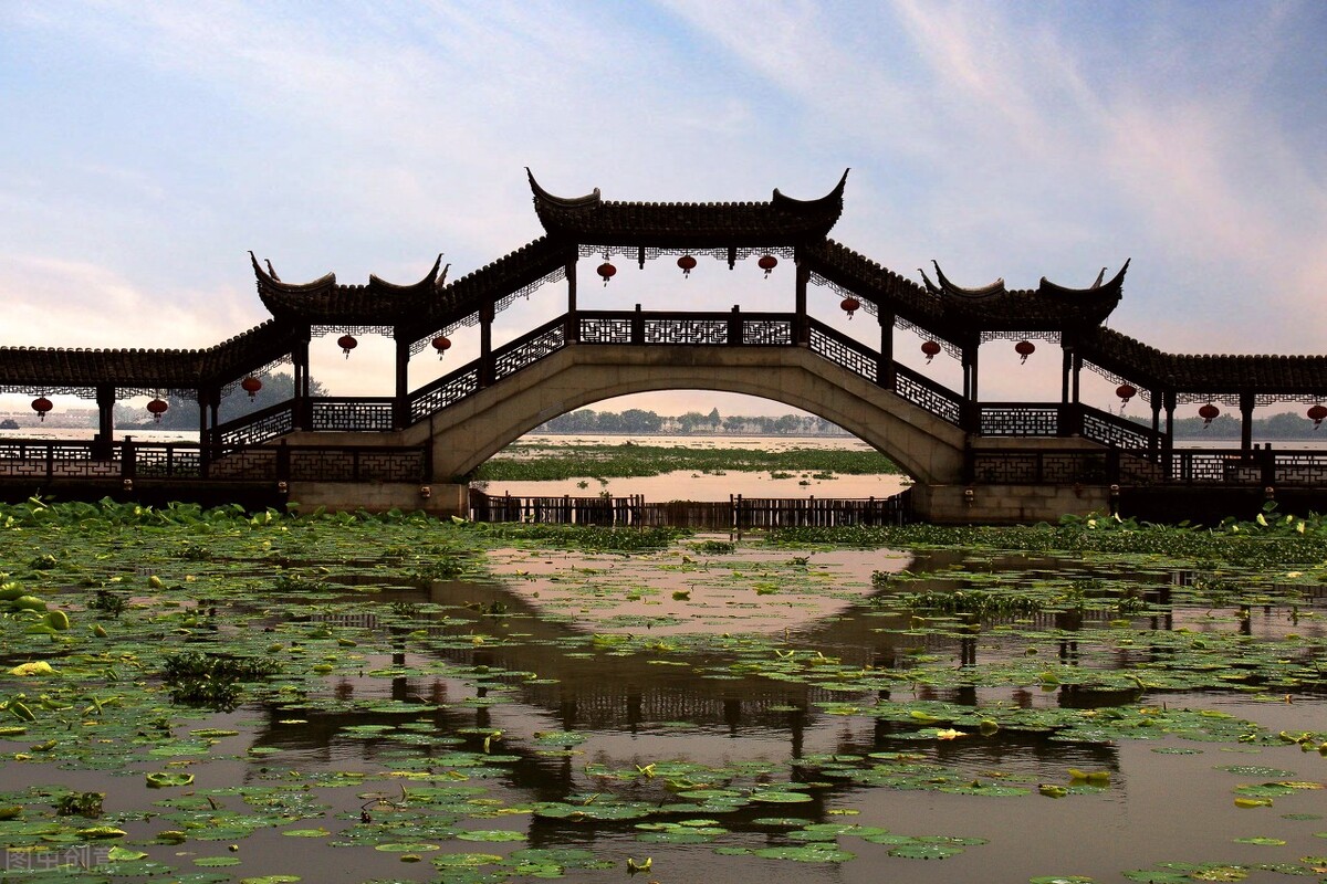 国内景色最美的十大古镇,国内风景优美的十大古镇