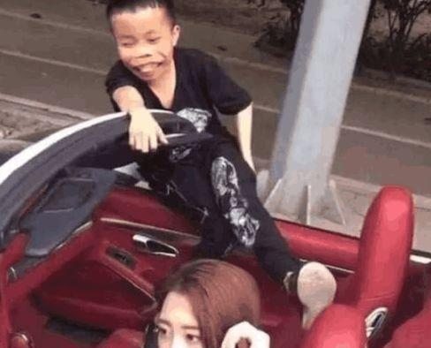 早期网红男陈山,以前网红陈山视频