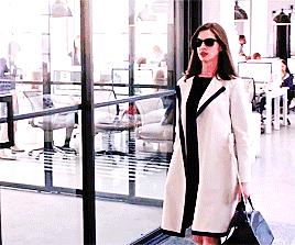 夏可叔叔扒产品兰蔻,美白精华拜尔道夫