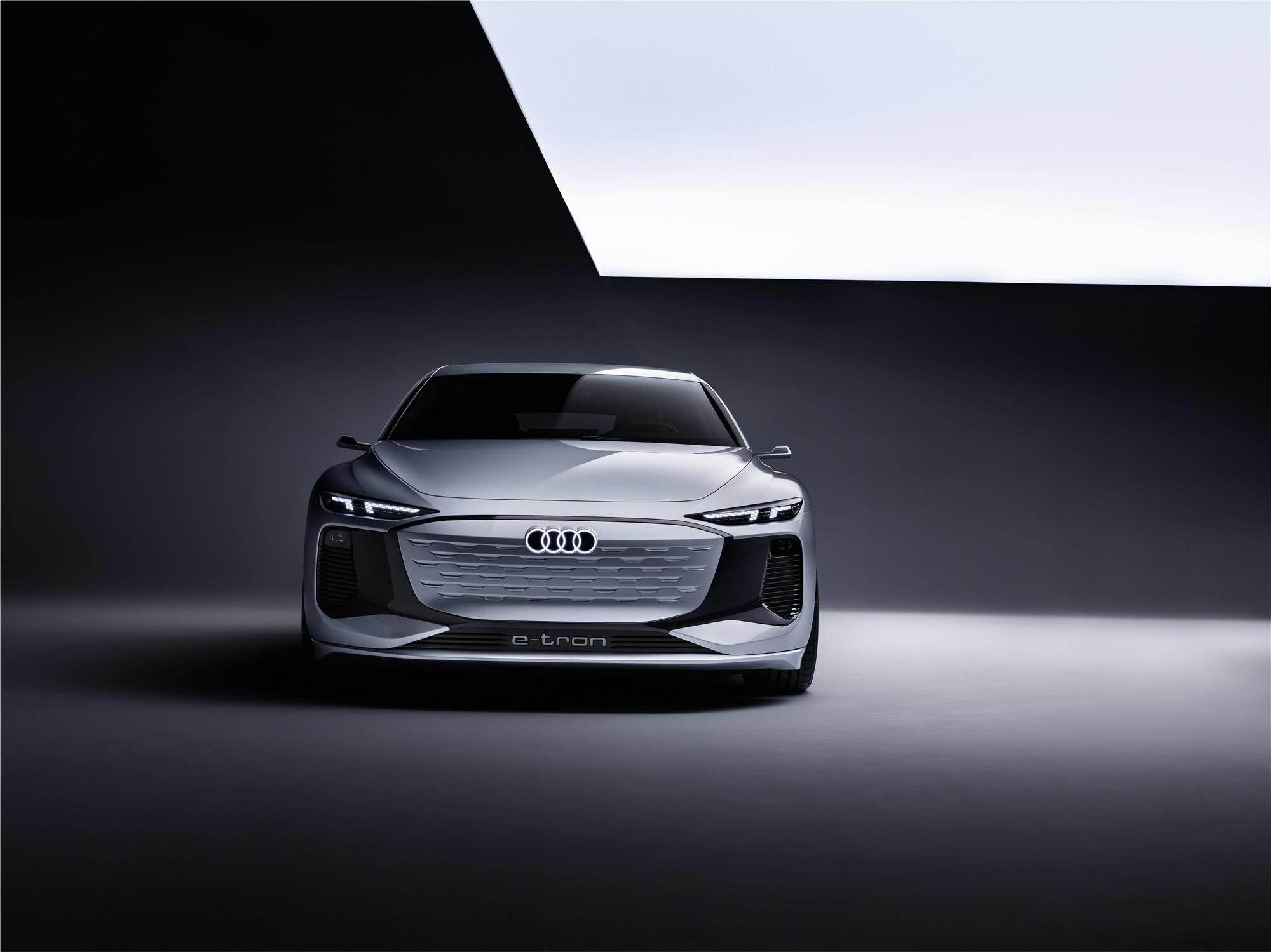 从三角关系到世纪同框，奥迪如何成为“端水大师”？