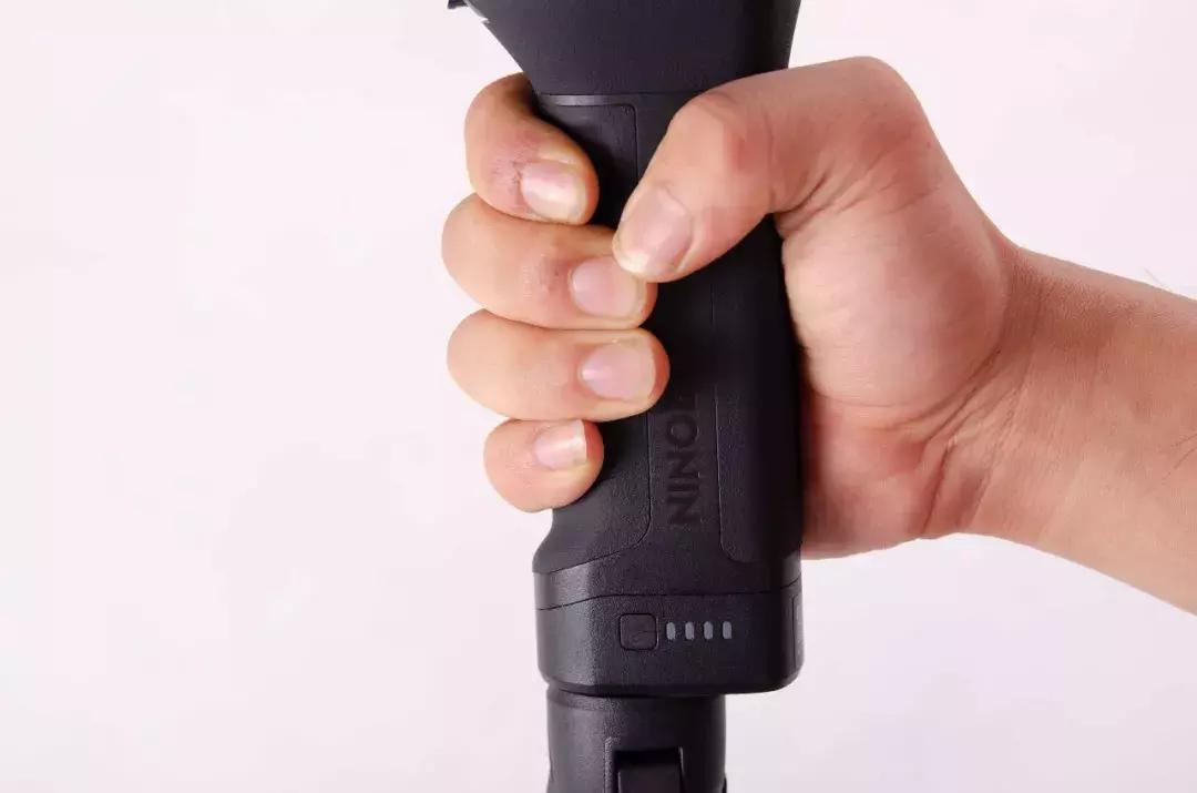 大疆如影sc能直接连手机拍摄吗,智云wbs与大疆如影sc哪个好