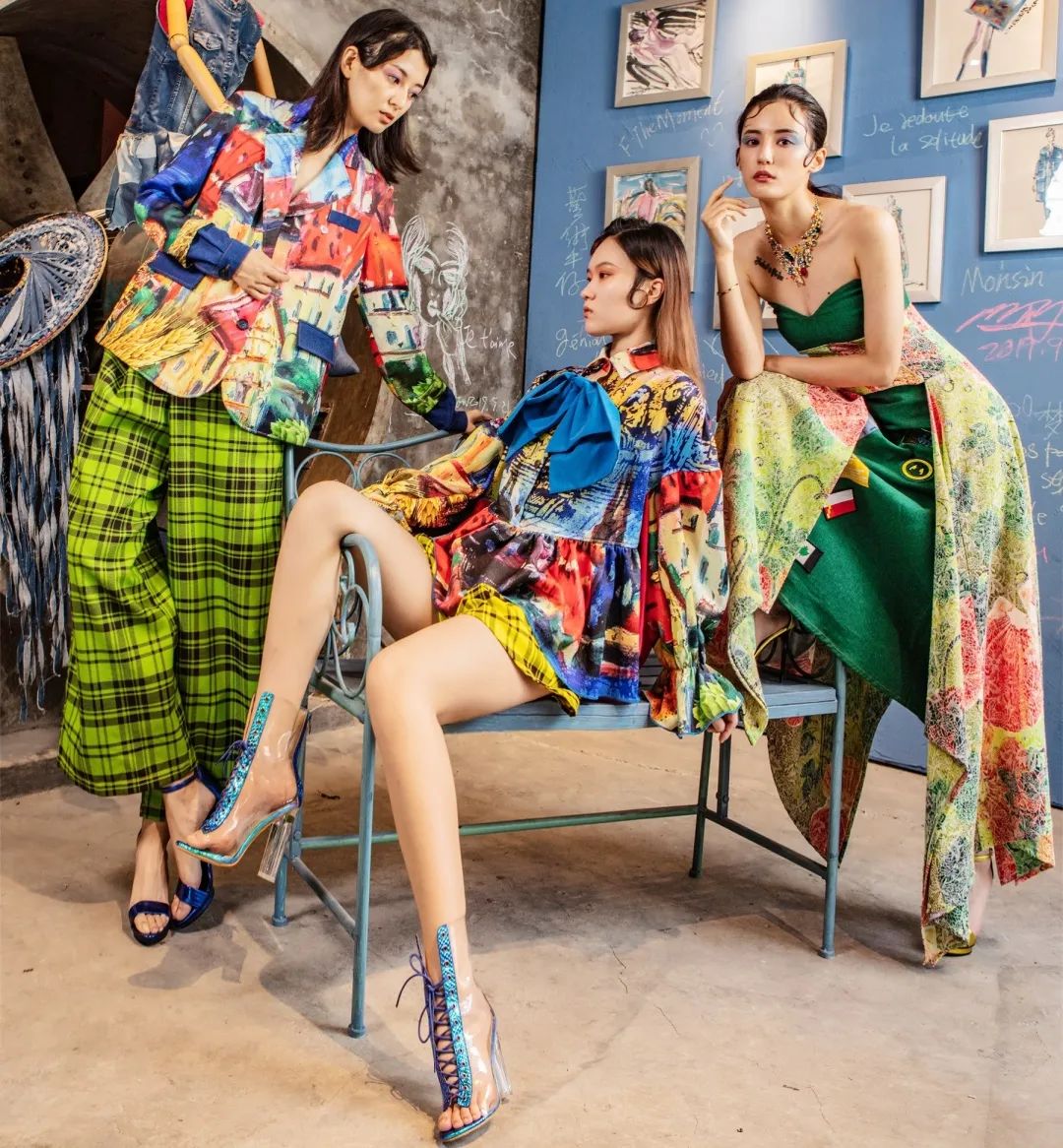 青岛国际啤酒节-雅设为您送上一封时尚大秀邀请函