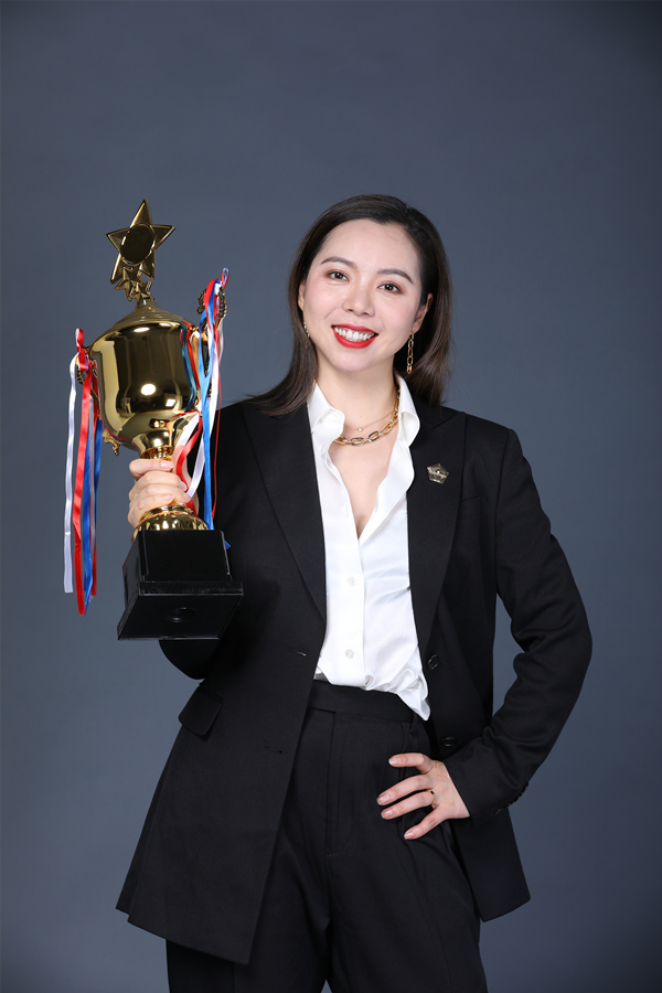 主持人吴小丹个人资料,吴丹广州豪宅专家