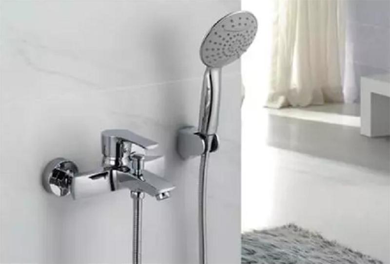 花洒用哪一种比较方便实用,花洒容易堵买什么花洒好