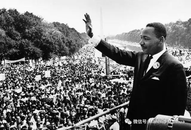 ComicsComix一个字母的区别让米奇酗酒，米妮嗑*肥药减**搞外遇？