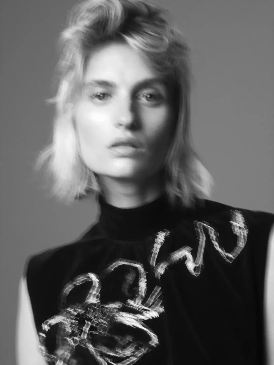 设计师的家不奢华但有品味,设计师的家简洁就是最好的品味