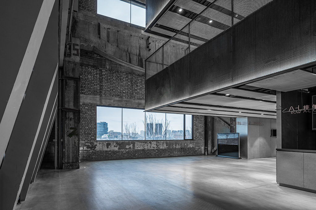 魔都100:老厂房的浩然重生看“船厂1862”传统空间与现代艺术的完美融合