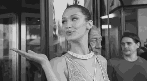 bella和gigi谁更火,gigi和bella的关系好吗