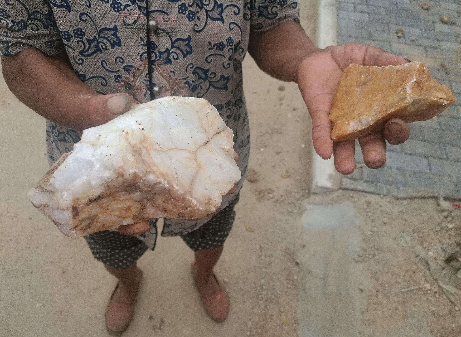 古人是怎么生火的,古人没有打火机是怎么生火的