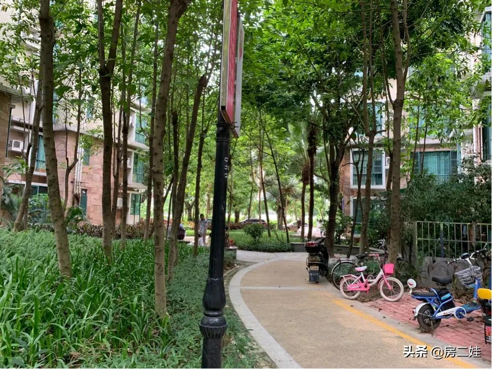 金碧世纪花园二手房多少钱一平,金碧世纪花园解析