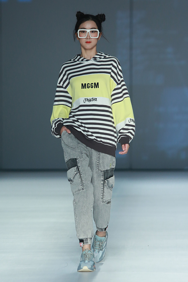 2019广东时装周-秋季：活出新世相·木果果木2020春夏新品发布会