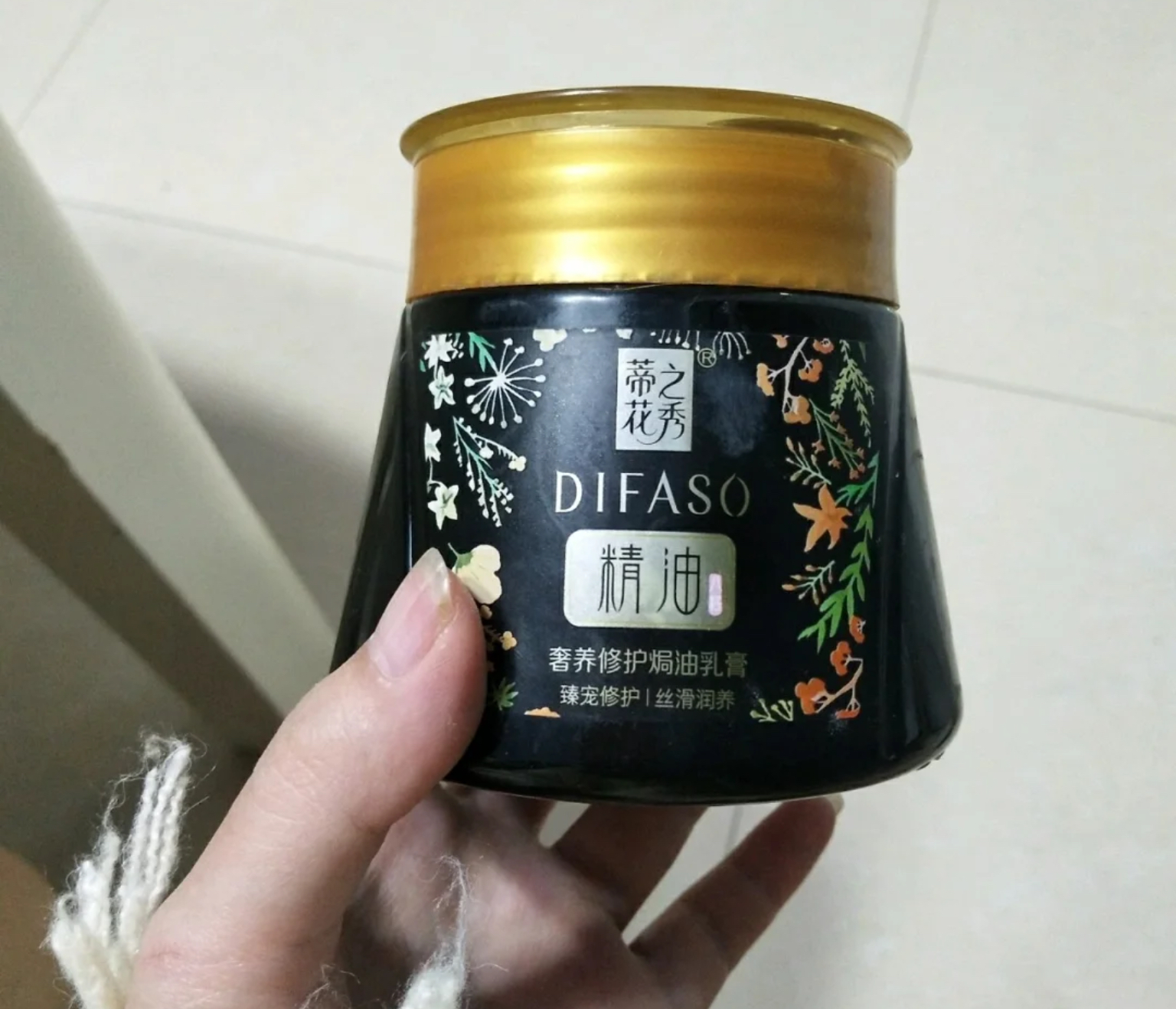 脱发有头皮屑用什么洗发水,推荐一款真正有效的洗发水