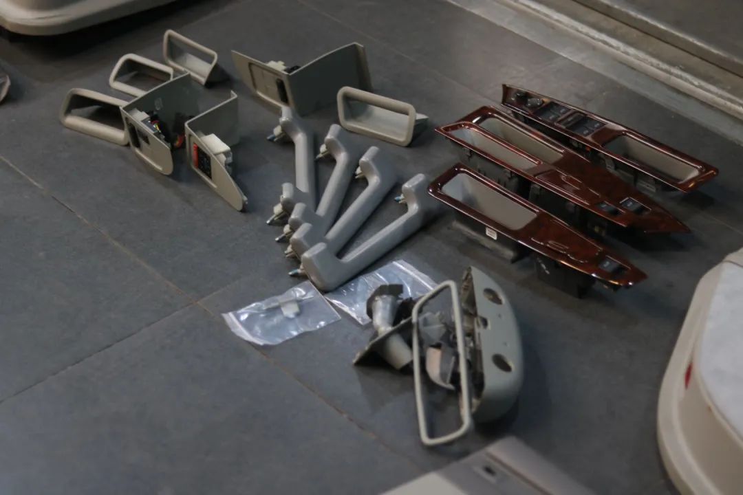 怪兽修车老途观,怪兽修车翻新艾力绅