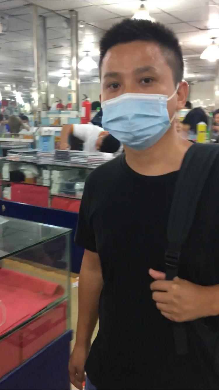 华强北哪个背包客口碑比较好,揭秘华强北背包客月收入