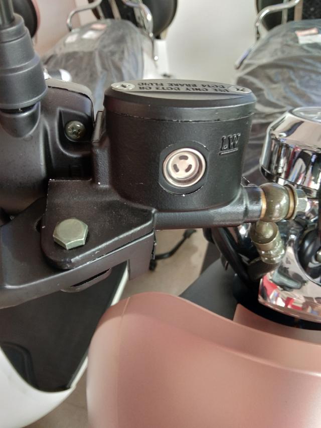 碟刹刹住了轮子还在转,碟刹常见故障