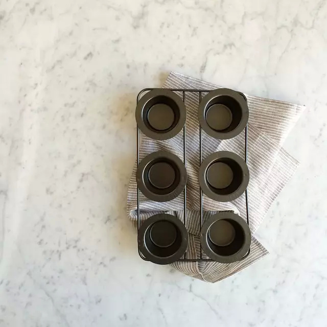 再把我叫做“泡芙”就和你拼命！老纸的名字是：约克夏布丁