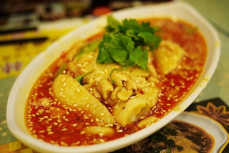 香港自由行详细旅游攻略大全,香港自由行一天的旅行攻略视频