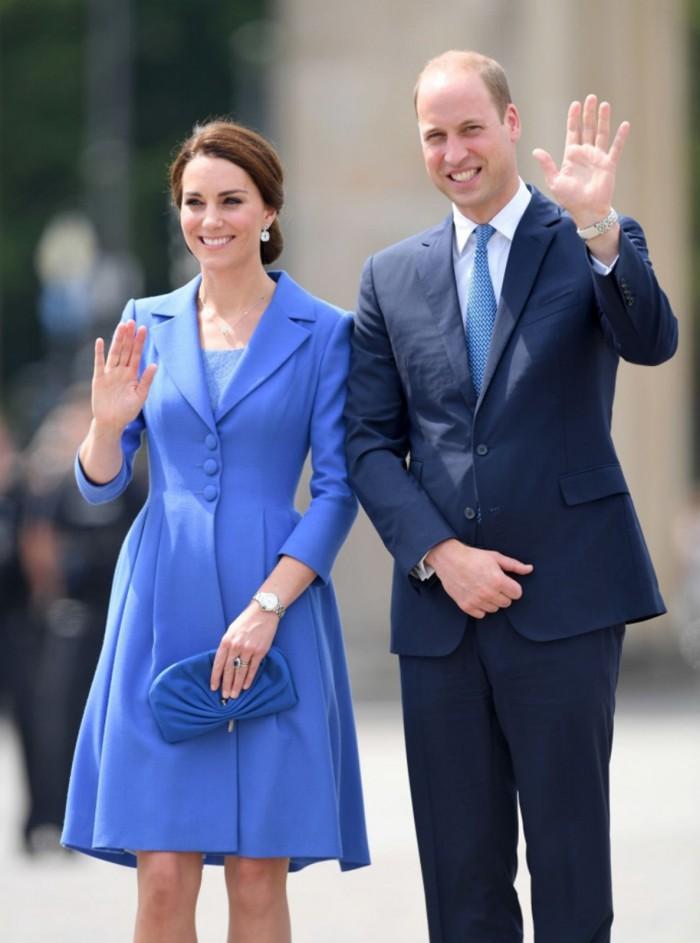 戴安娜腕表,戴安娜戴两支表