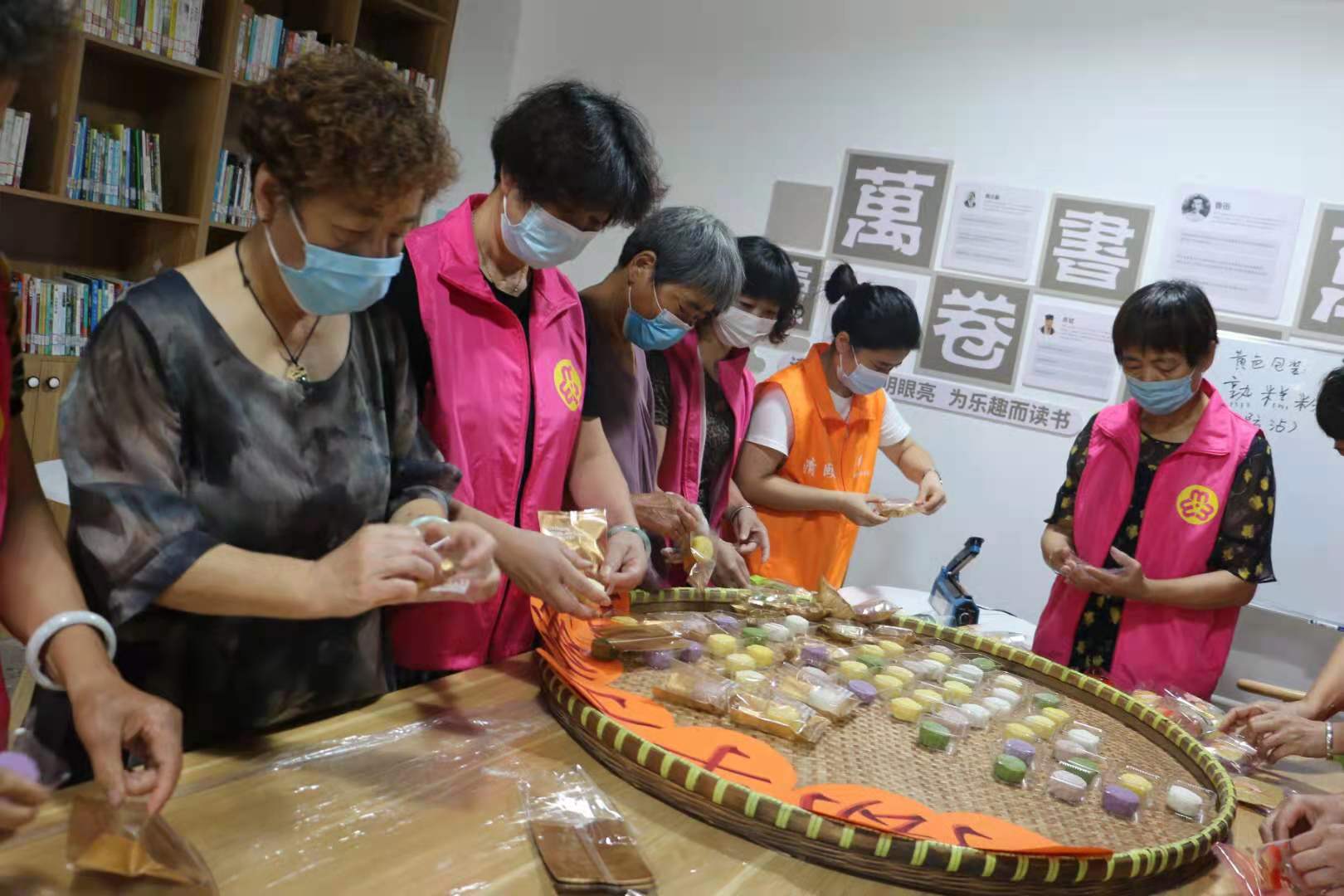 中秋节做花灯的视频教程,怎样做中秋节花灯