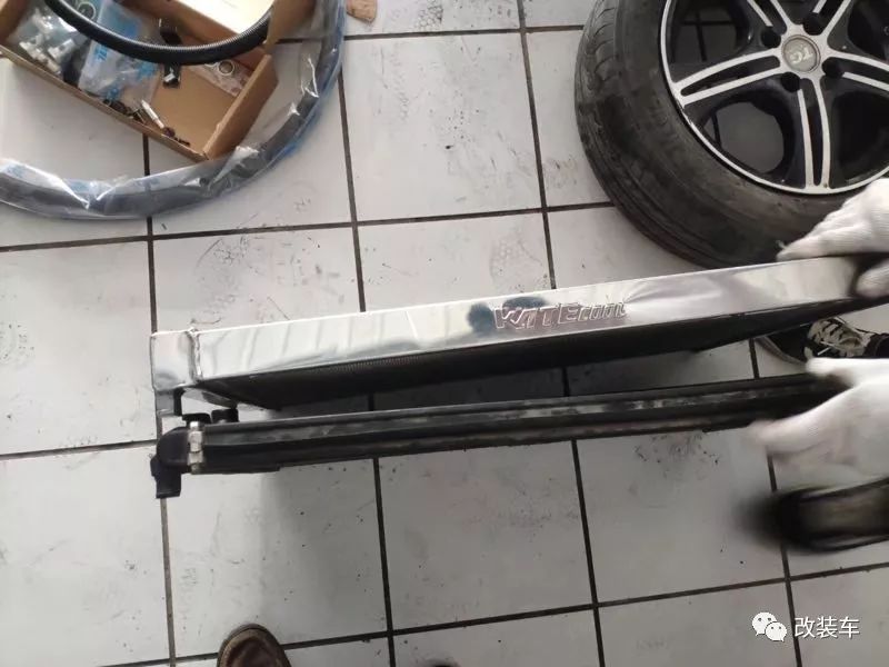 奥迪a3升级17款前杠,奥迪a335tfsi改装