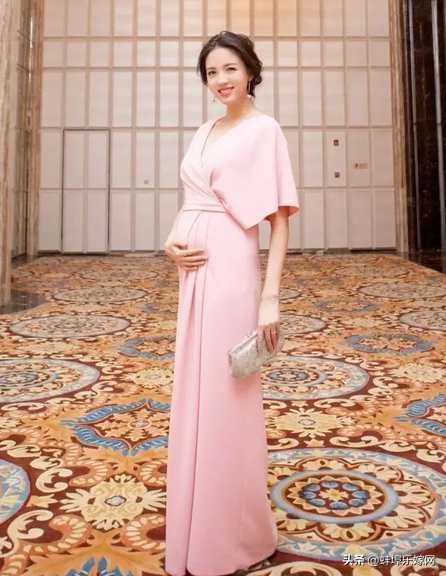 备婚的时候怀孕了怎么办,新娘怀孕了孕妇可以参加婚礼吗