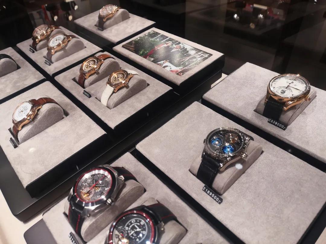 体验最有温度的表白|成都商报MONTBLANC520特别策划活动