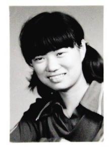 从“父女恋”到“母子恋”，这个52岁女人把自己活成了美国萧亚轩