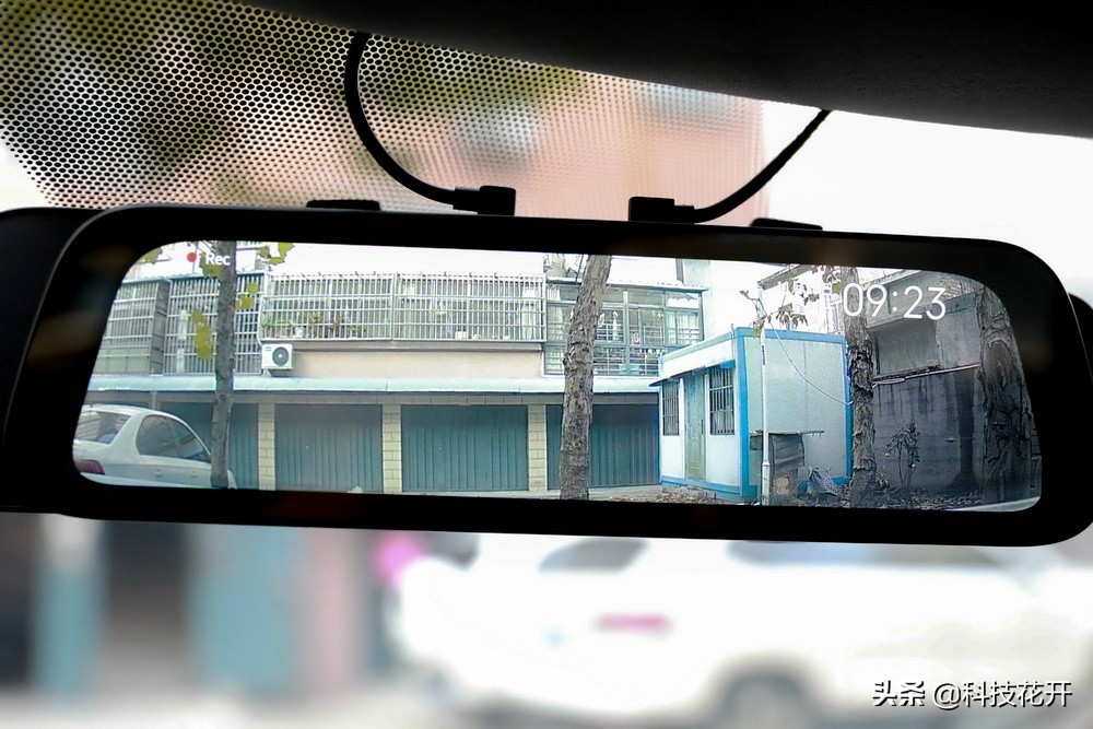 70迈流媒体记录仪10寸,70迈流媒体记录仪测评