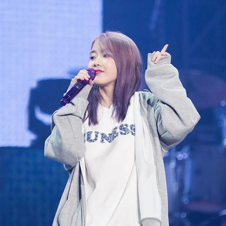 超好看的韩国原单卫衣,卫衣最新韩国款