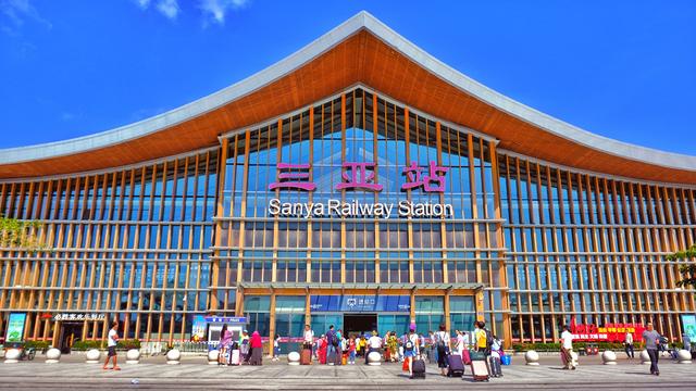 一个人去三亚的旅游攻略怎么做,三亚旅行攻略和注意事项大全