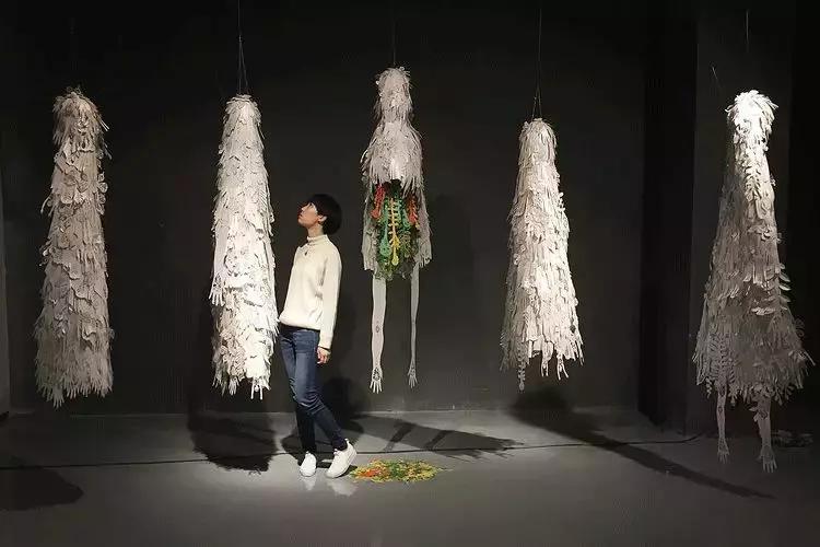 广州90后妹子用顶级纸艺解剖人体，看过的人惊艳到灵魂出窍